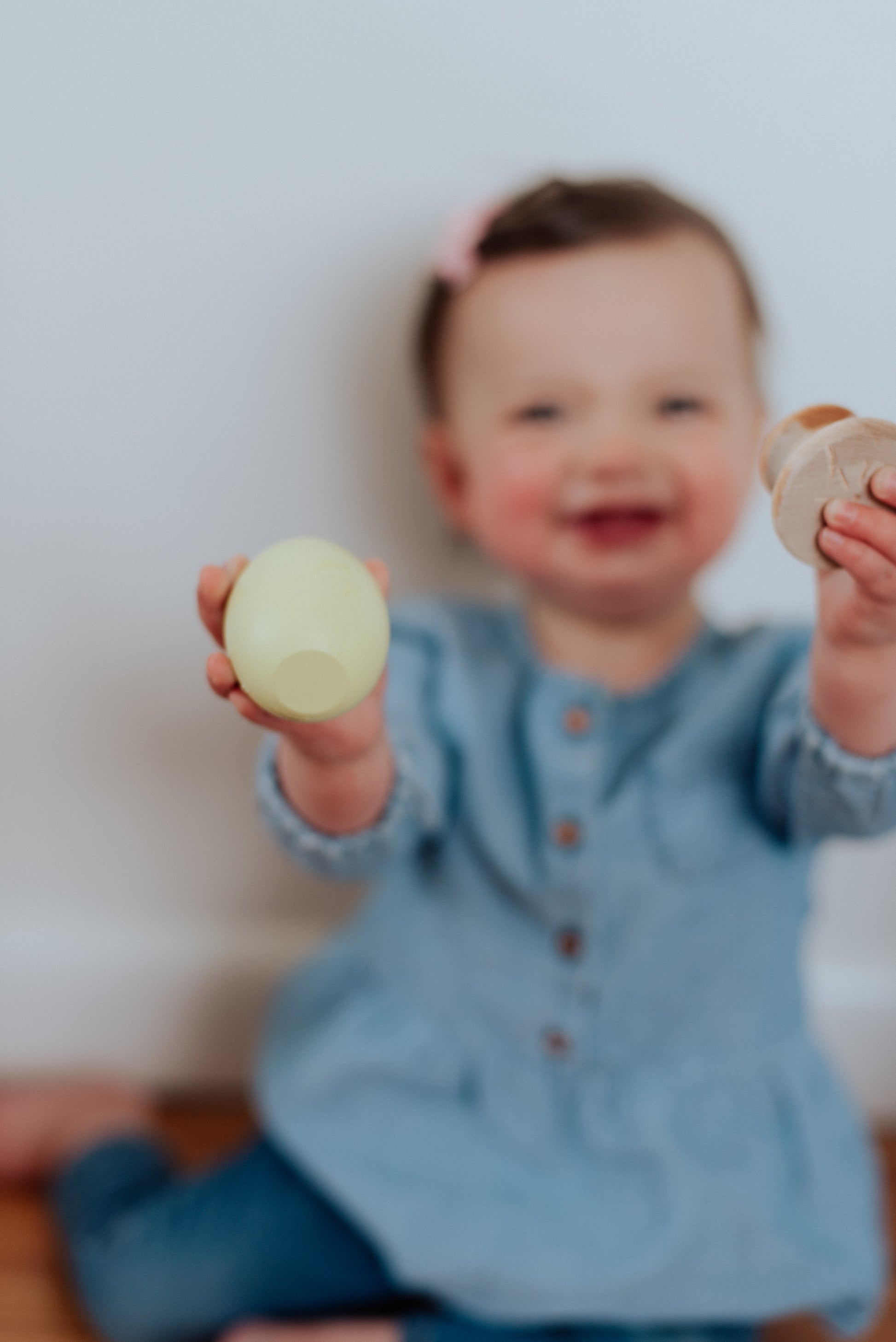 Montessori wooden egg and cup puzzle - Wonder's Journey