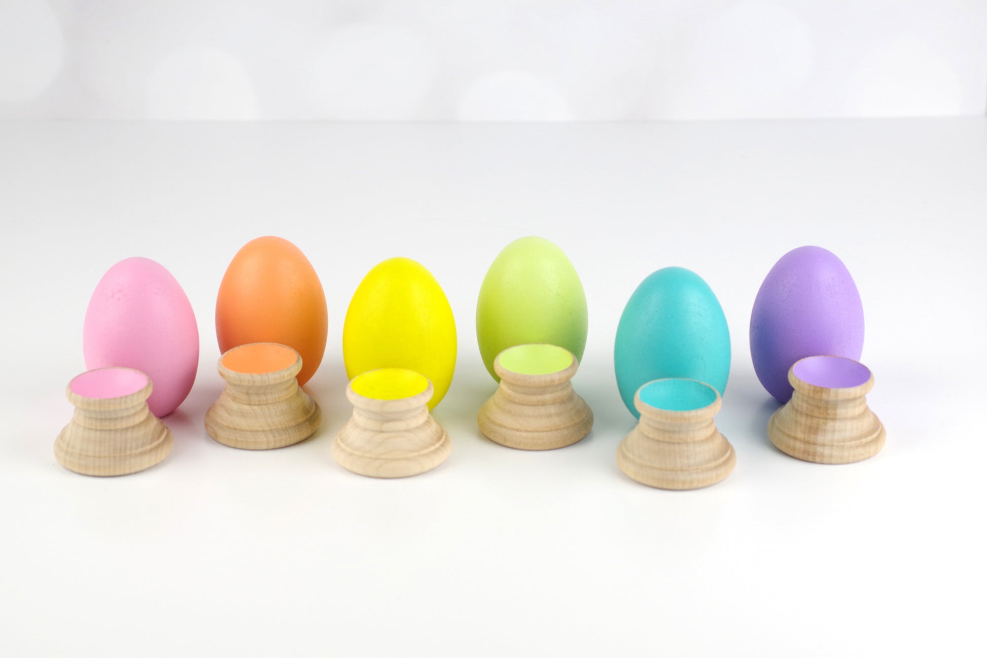 Montessori wooden egg and cup puzzle - Wonder's Journey