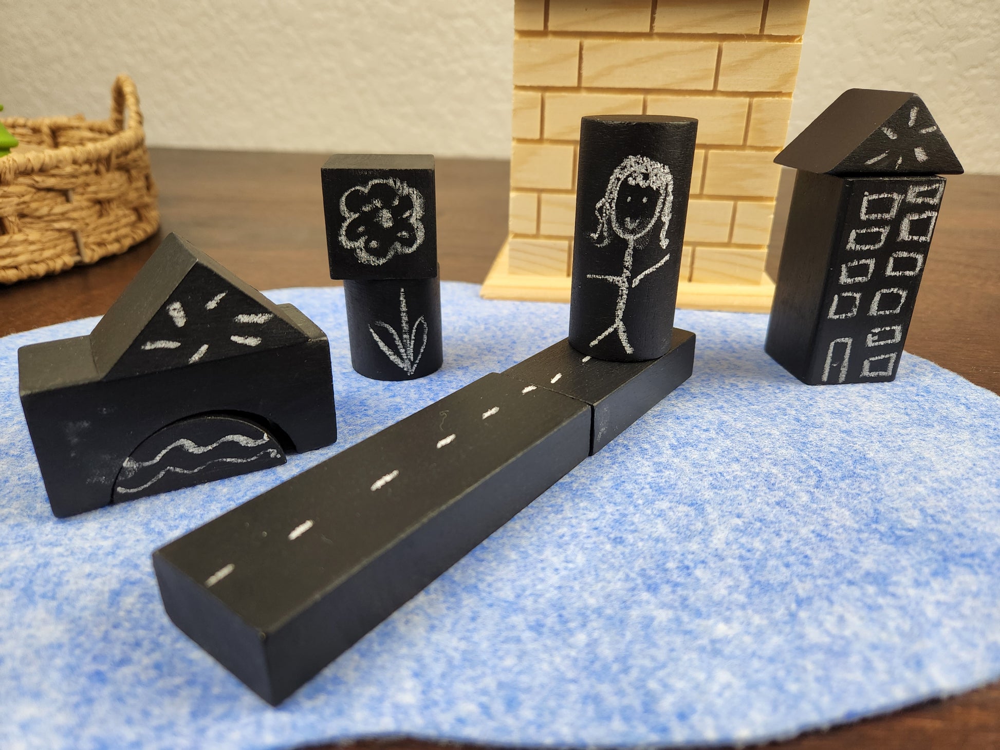 Chalkboard blocks - Wonder's Journey