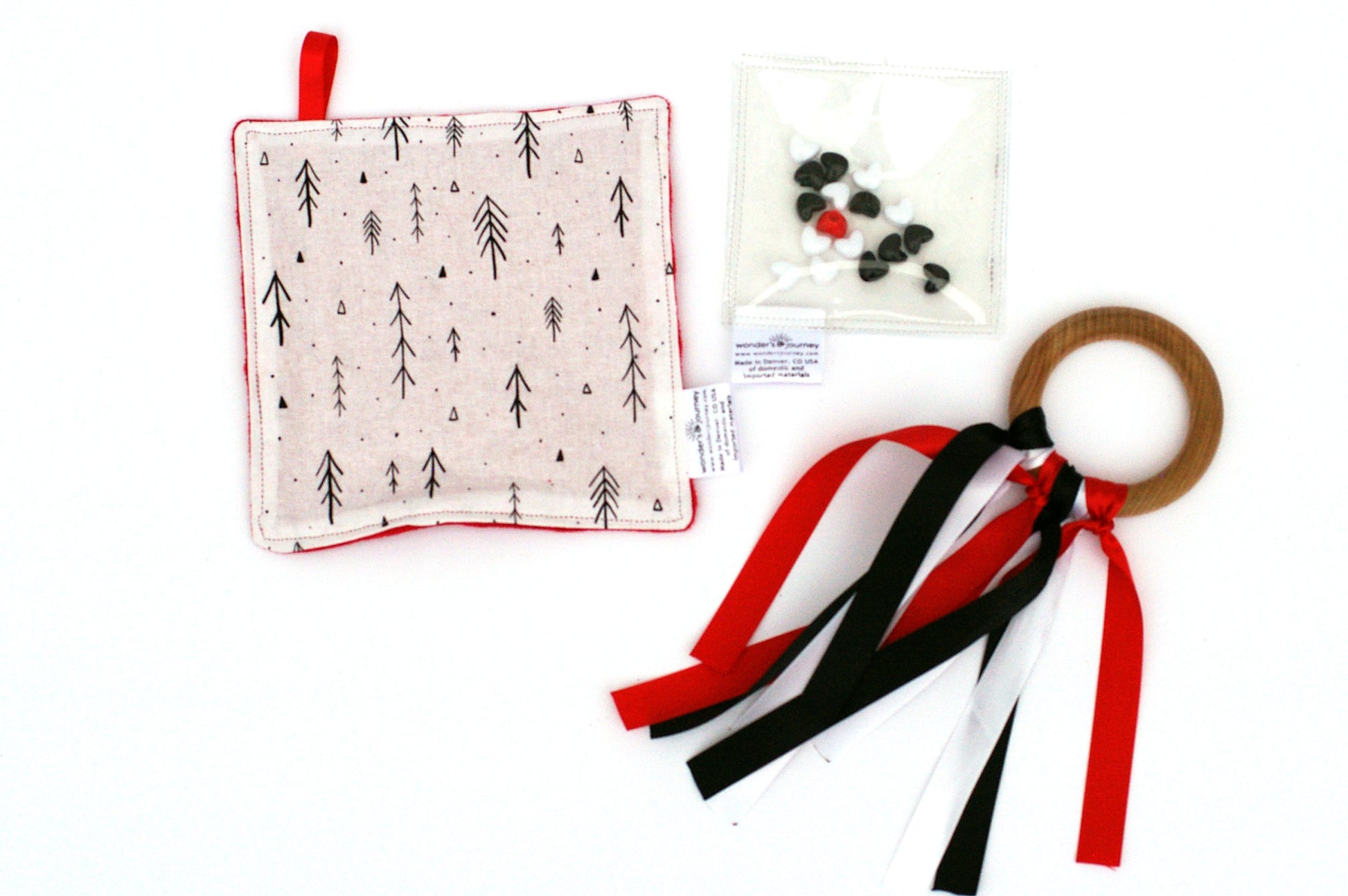 High contrast black and white baby gift set - Wonder's Journey