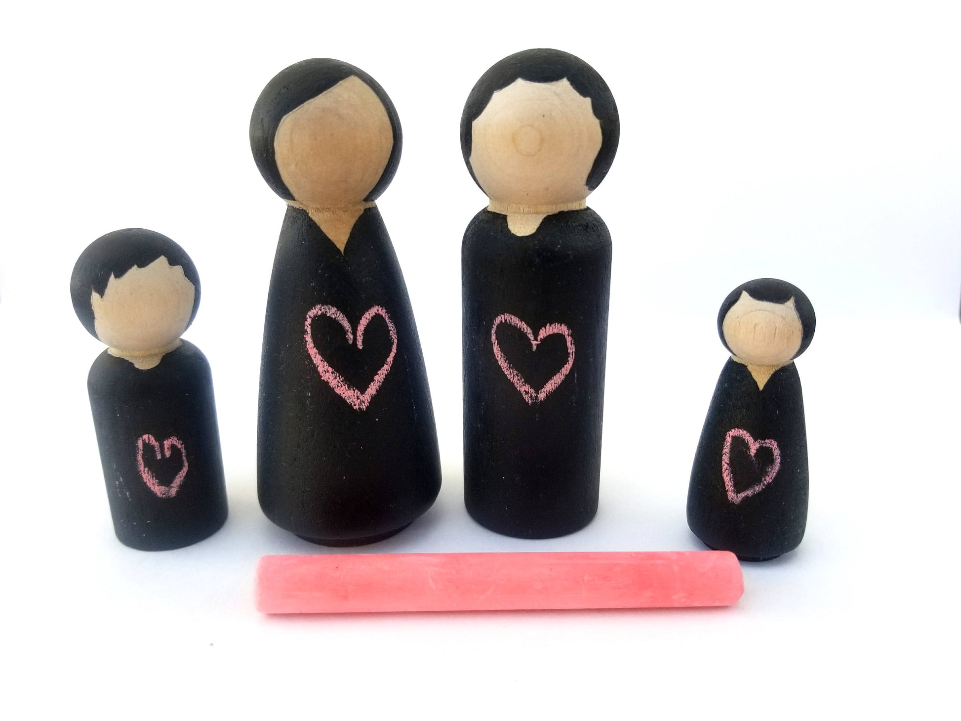 Chalkboard peg dolls - Wonder's Journey