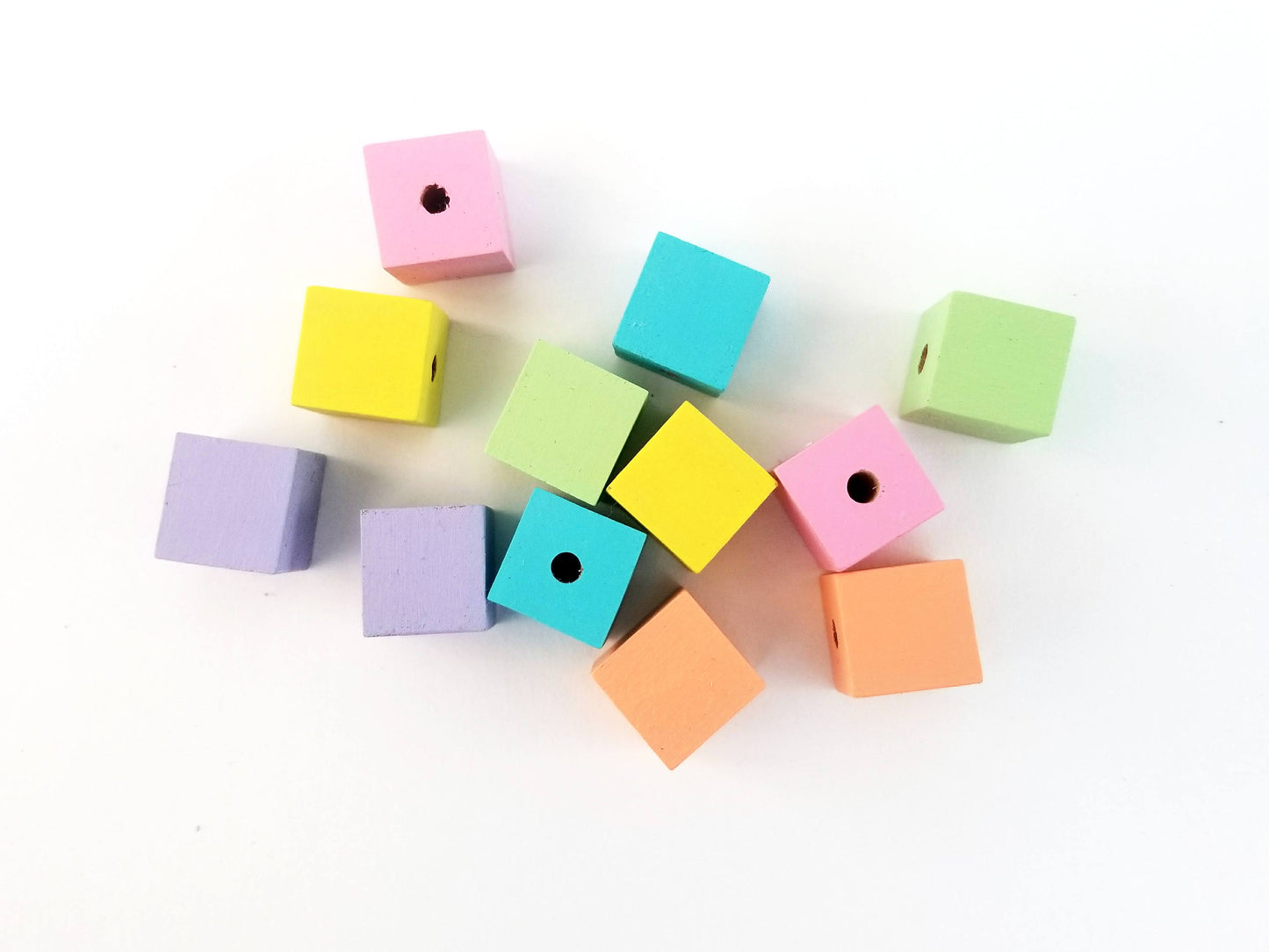 Small pastel lacing beads - Wonder's Journey