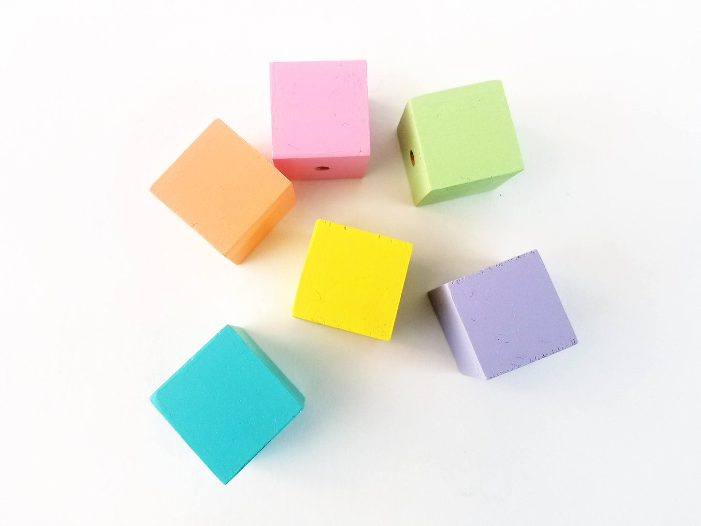 Pastel wooden lacing beads - Wonder's Journey