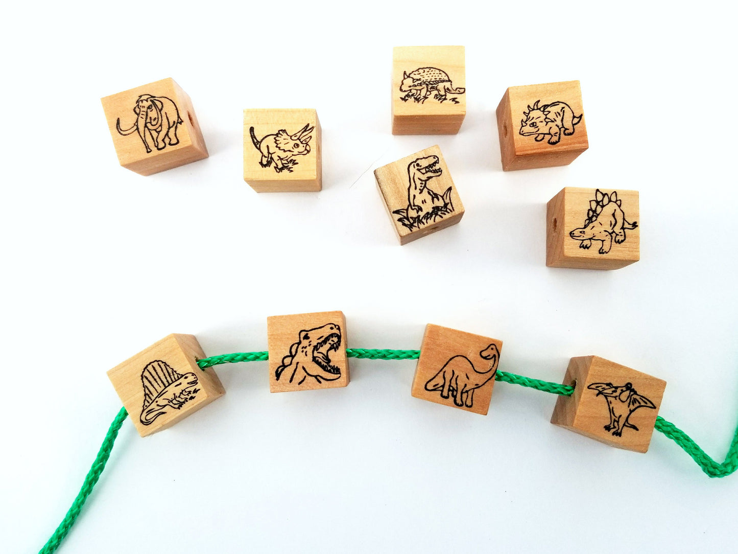 Dinosaur lacing beads - Wonder's Journey