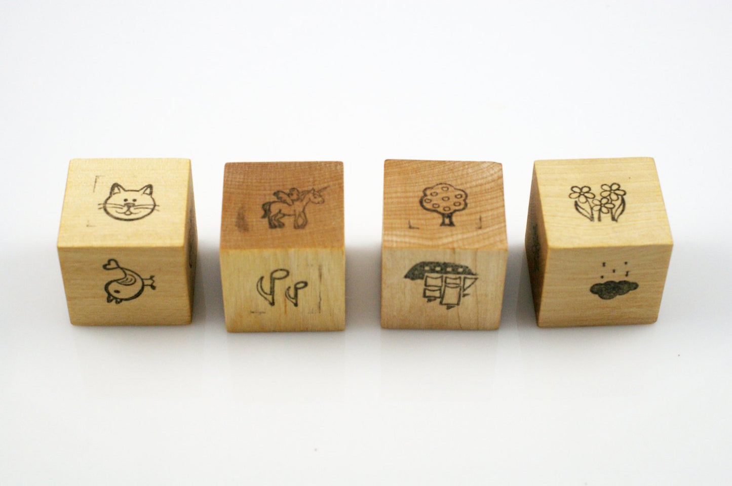Story telling cubes - Wonder's Journey