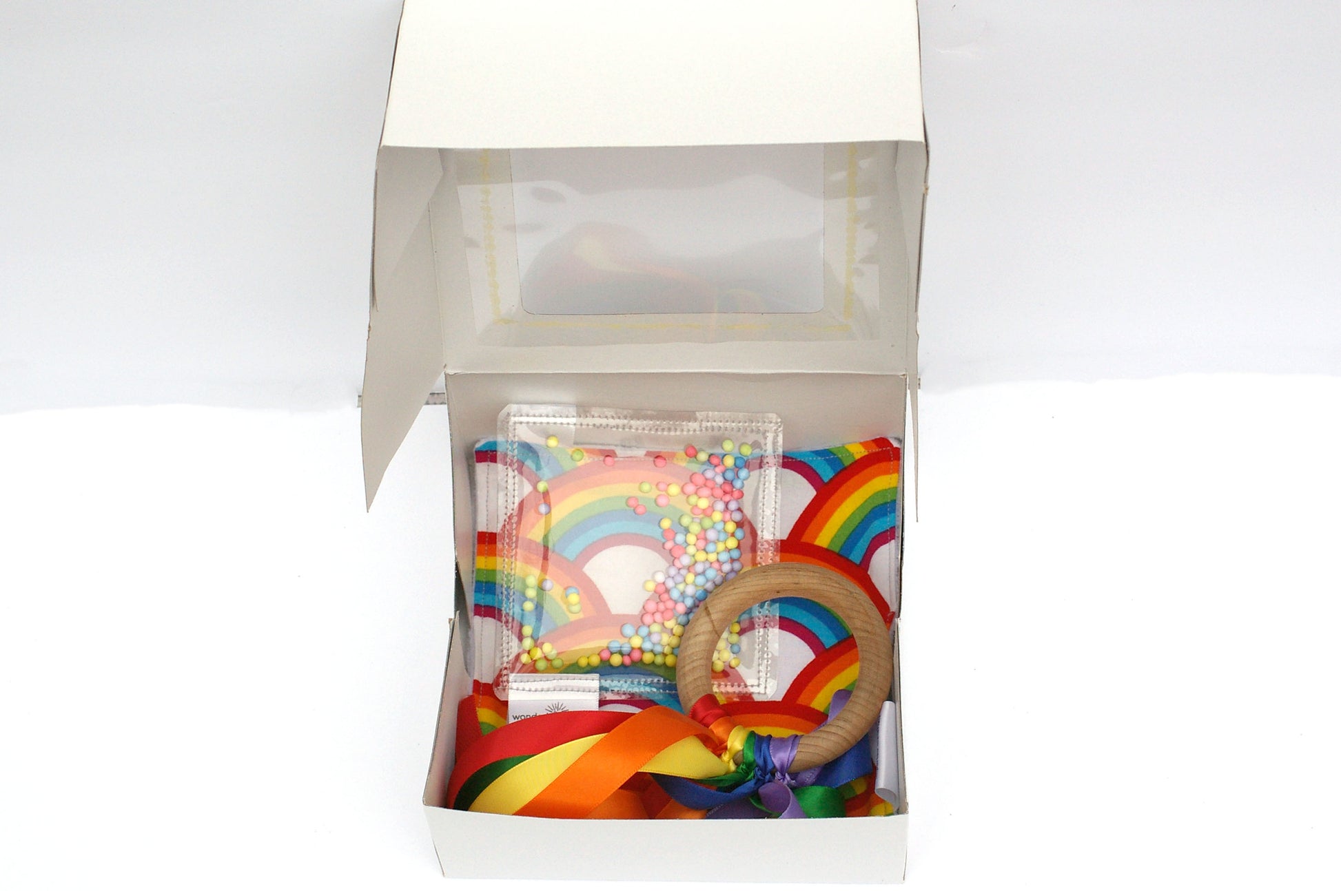 Rainbow baby gift set - Wonder's Journey