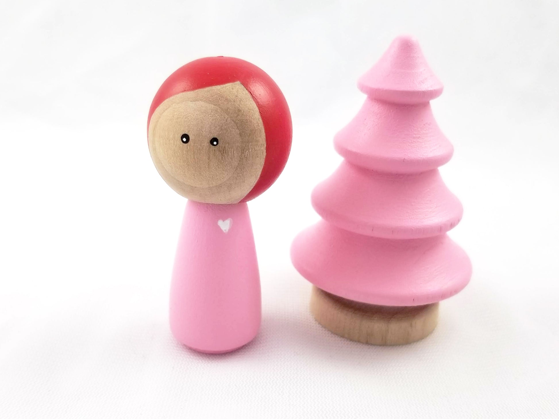 Valentine's Day peg doll and tree set - Wonder's Journey