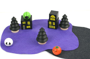 Halloween felt play mat set - Wonder's Journey