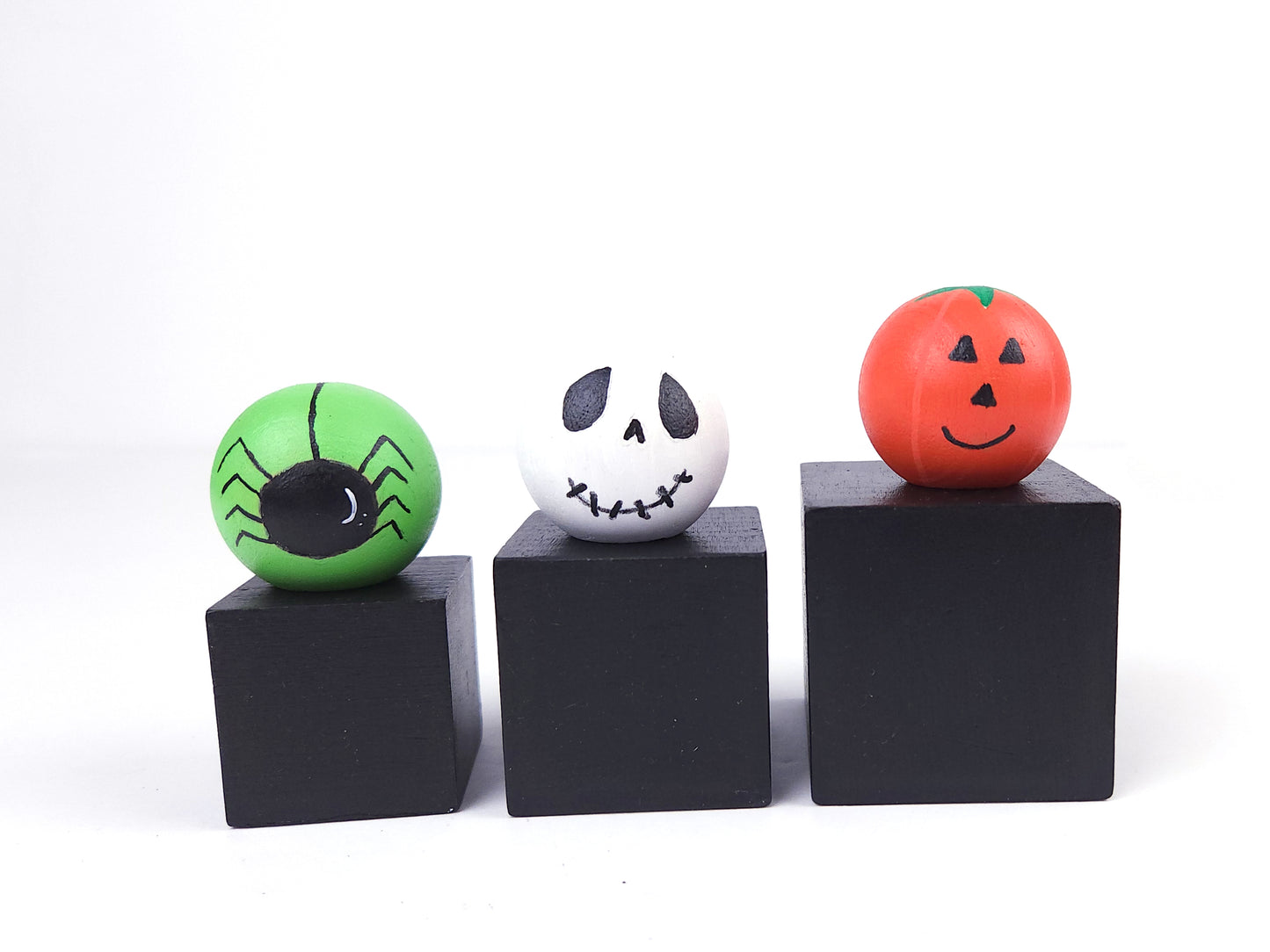 Halloween Little Spookies Peg doll set - Wonder's Journey