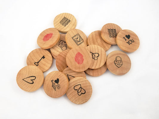 Valentine's Day wooden matching game - Wonder's Journey